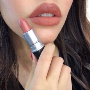 MAC Cosmetics Matte Lipstick in Velvet Teddy OG